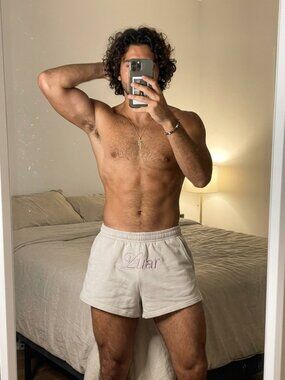 Luar Men's Purple Embroidered Shorts Designer Streetwear Logo Size Medium